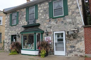 Neustadt Public Library 